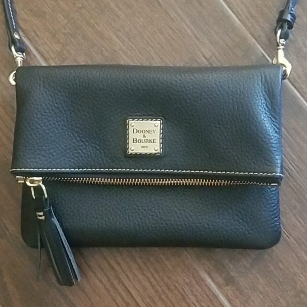 Dooney & Bourke Crosdbody Bag